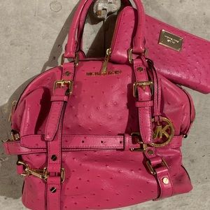 Michael Kors Handbag & Wallet